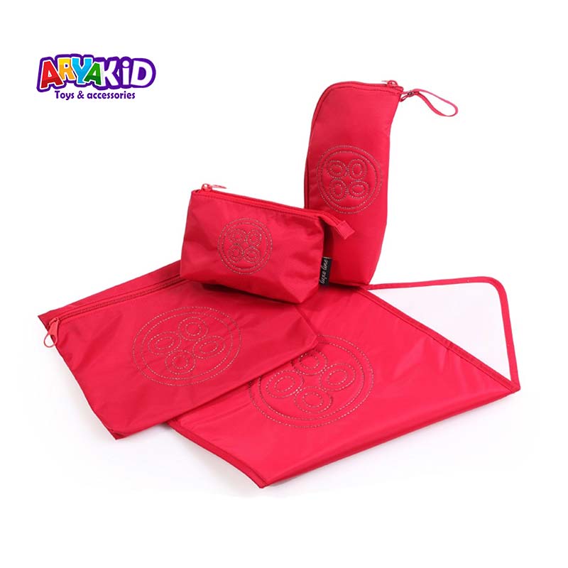 کیف لوازم مادر و نوزاد قرمز Okiedog سری Luxe classic3