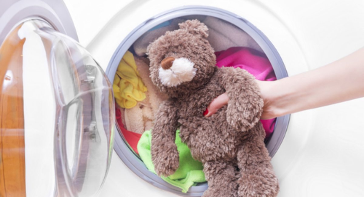 نحوه ی شستشوی عروسک خرس با ماشین لباسشویی